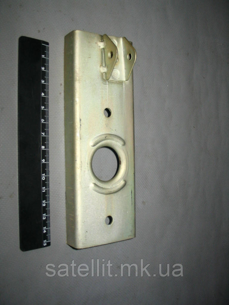 Корпус замка капота КРАЗ-250,
