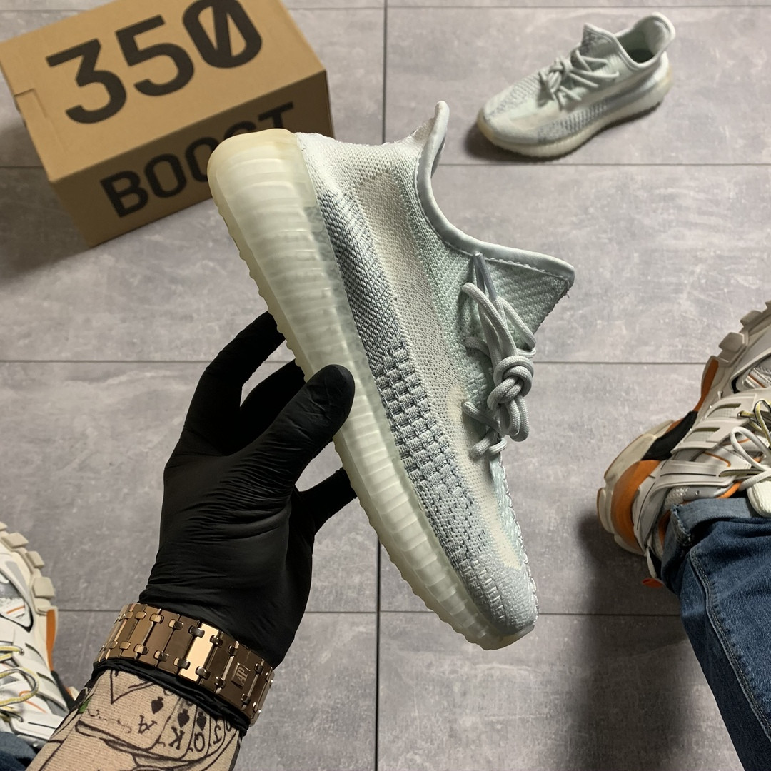 Кросівки Adidas Yeezy Boost 350 V2 Cloud White, кросівки адідас ізі буст 350 в2, фото 1