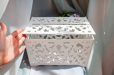 Скринька для грошей на весілля з фанери "Метелики" БІЛА 30*20*20см