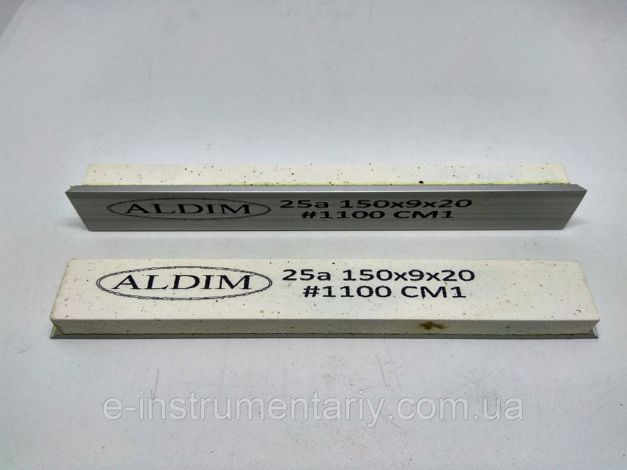 Брусок на бланку ALDIM 150х20х9. 1100 гритів 25а — білий електрокорунд