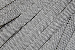 Шнур плоский чехол поліестер 20мм світло-бежевий моток 100м