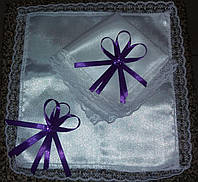 Свадебные атласные платочки с бантиком (айвори) Белый с фиолетовым