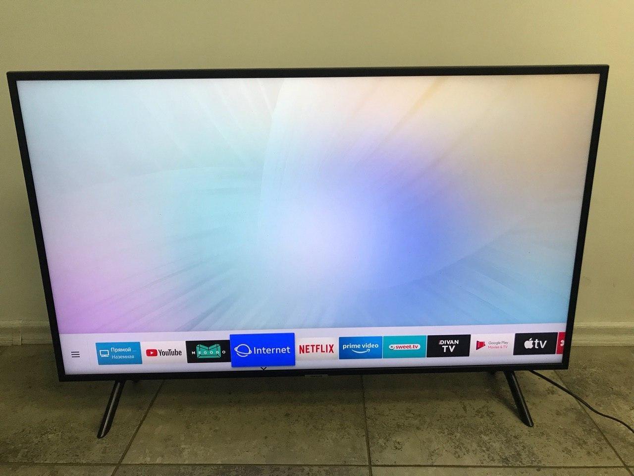 Телевізор Samsung UE43NU7120U 43" UHD 4K Smart TV NU7100 Series 7 2018 (A)