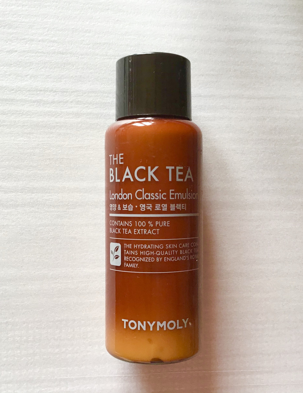 Tony Moly The Black Tea London classic Aнтивікова емульсія з екстрактом чорного чаю