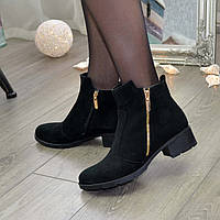Женские замшевые полуботинки на невысоком каблуке, цвет черный