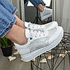 Кросівки шкіряні жіночі білі на шнурівці. 40 розмір, фото 3