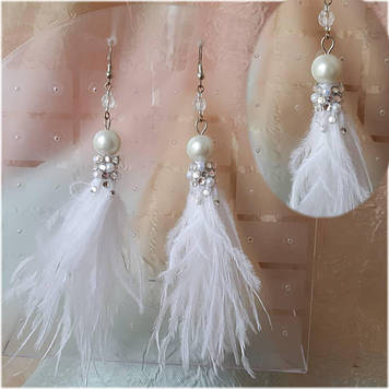 Серьги-кисточки из перьев страуса Білий