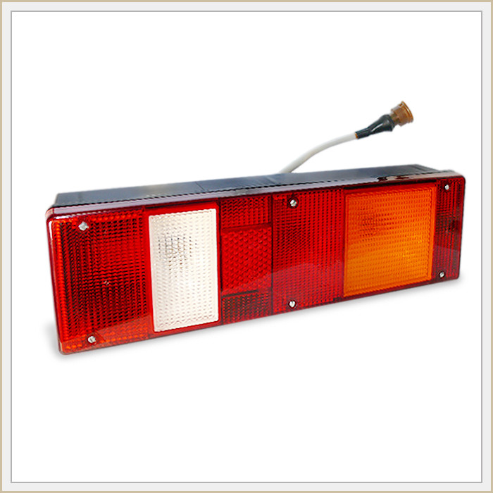 Ліхтар автомобільний задній правий F-404, фото 1