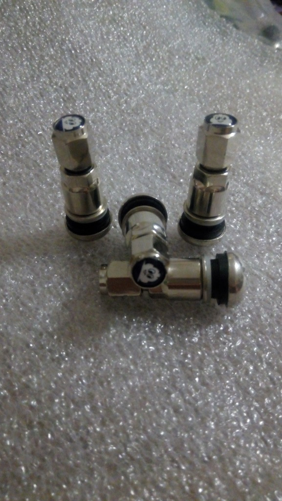 Металевий вентиль для безкамерки хром MICHELIN, фото 1