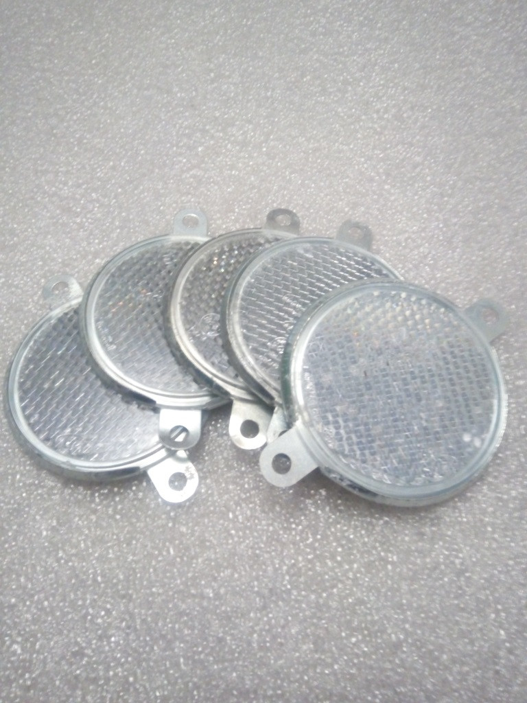 Білий світловідбивач передній ФП-312, фото 1