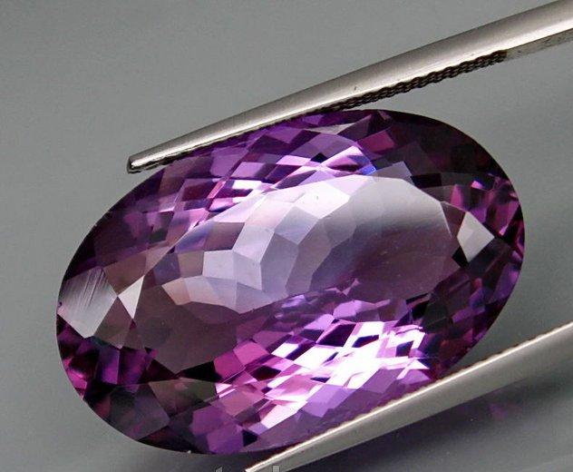 Аметист 20.98 Cts Болівія