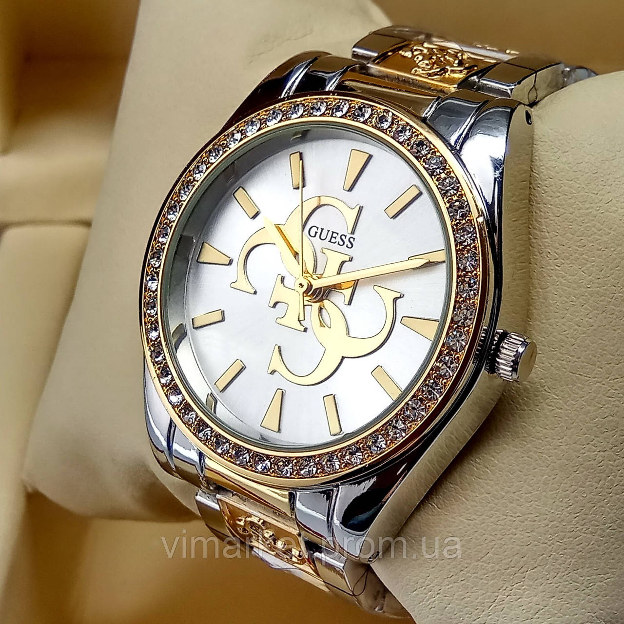 Жіночий наручний годинник Guess на металевому браслеті комбіноване золото срібло, сріблястий циферблат