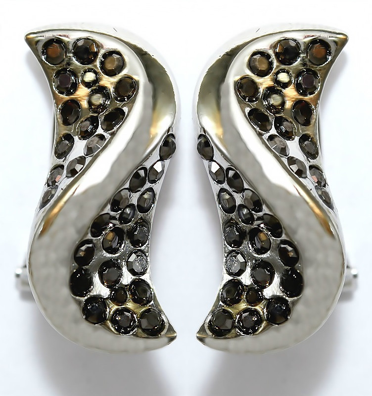 Сережки Neoglory з італійською застібкою. Родій. Камені: гематит. Довжина: 2.3 см. Ширина: 10 мм.