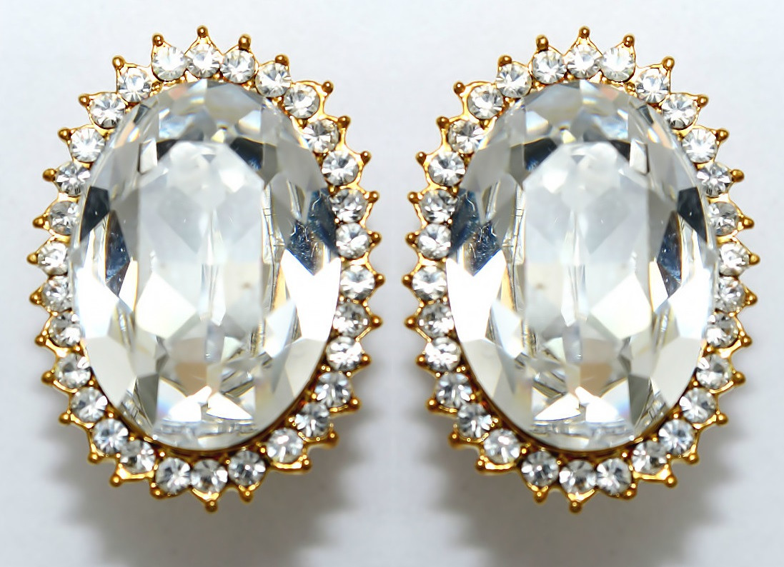 Сережки Neoglory з італійською застібкою. Позолота. Камені: білий циркон. Довжина: 2.4 см. Ширина: 17 мм.