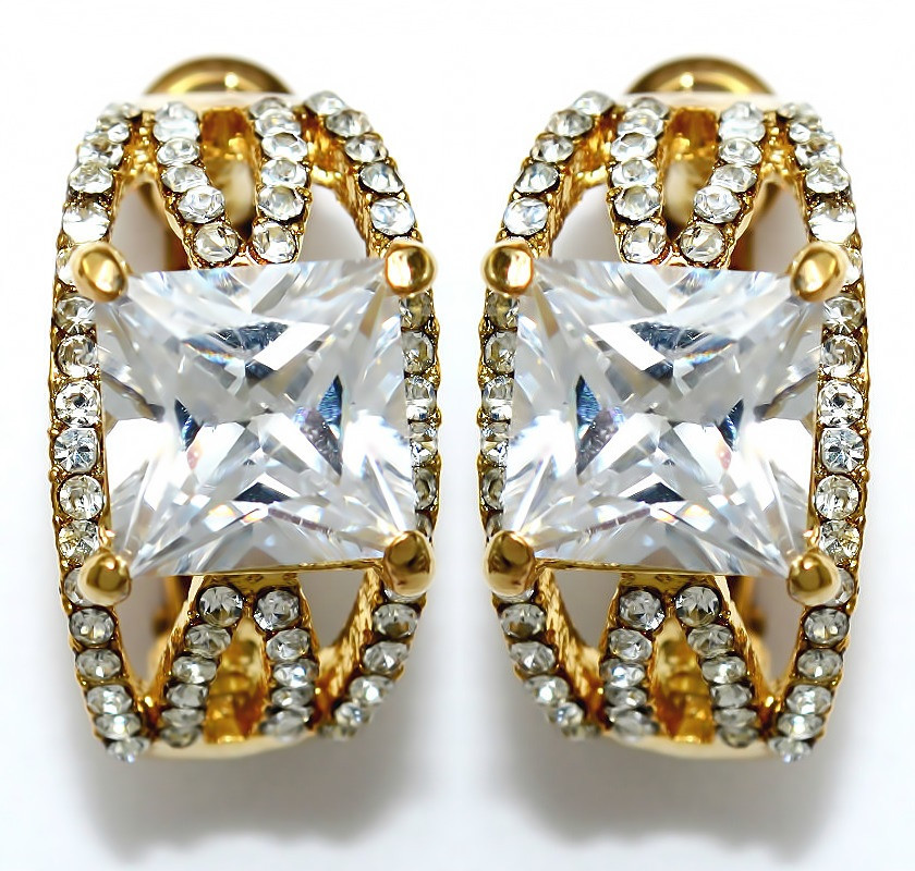 Сережки Neoglory. Позолота. Камені: білий циркон. Довжина: 1.9 см. Ширина: 11 мм.