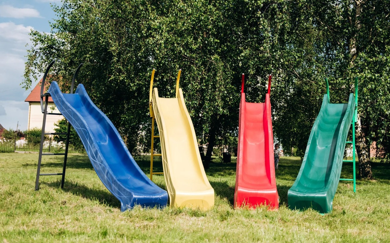 Гірка дитяча пластикова спуск 2,2 метра з металевою драбиною 1,2 м., фото 1