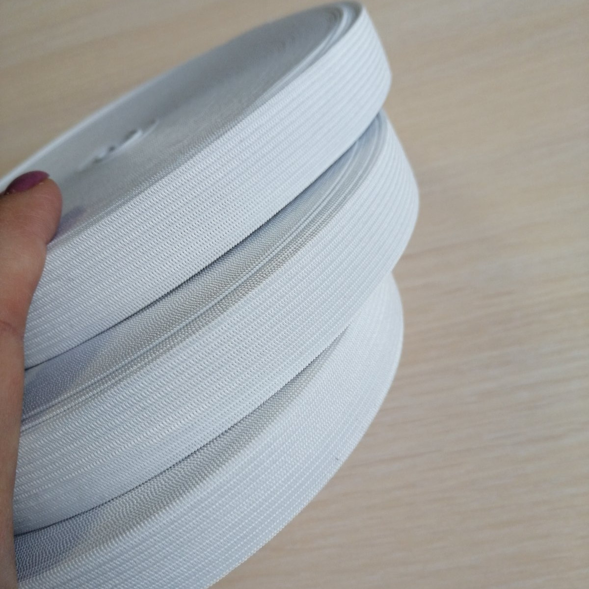 Гумка біла діаметр 3 см.