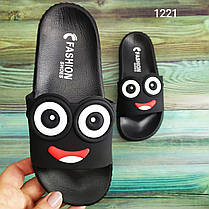 Модні дитячі тапочки для хлопчика, сланці міньйони р-р 30-35, фото 2