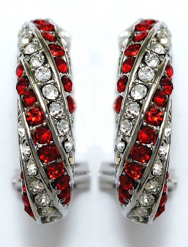 Сережки з італійською застібкою Neoglory. Родій. Камені: циркон. Довжина: 2.3 см. Ширина: 6 мм.