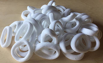 Гумки для волосся махрові білі 4 см – 50 шт | М’які резинки, не ламають волосся, безпечні