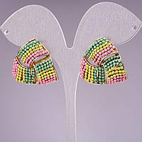 Сережки -пусети "Трикутник" \ металевий кольоровий страз \ метал "золотко" \ 20mm купити біжутерію дешево оптом в інтернеті