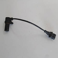 Датчик колінвала Opel Astra H, Meriva, Combo C, Опель Астра, Мерива, Комбо Ц 1,7CDTI. 0281002486.