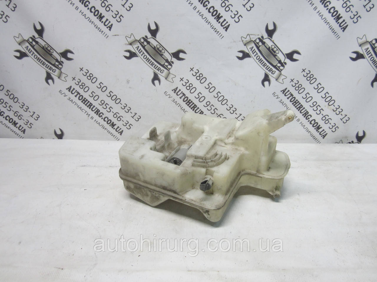 Бачок омивача bmw E60/E61 5-series (7055349)