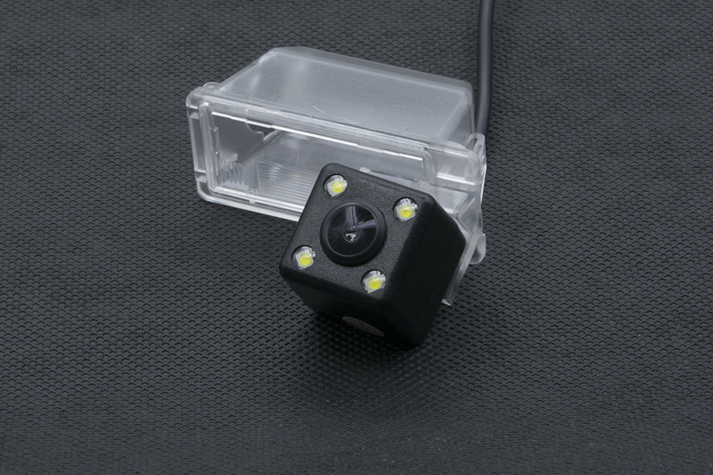 Штатна камера заднього виду Ford Kuga, Escape 2013-2015 CCD/CVBS