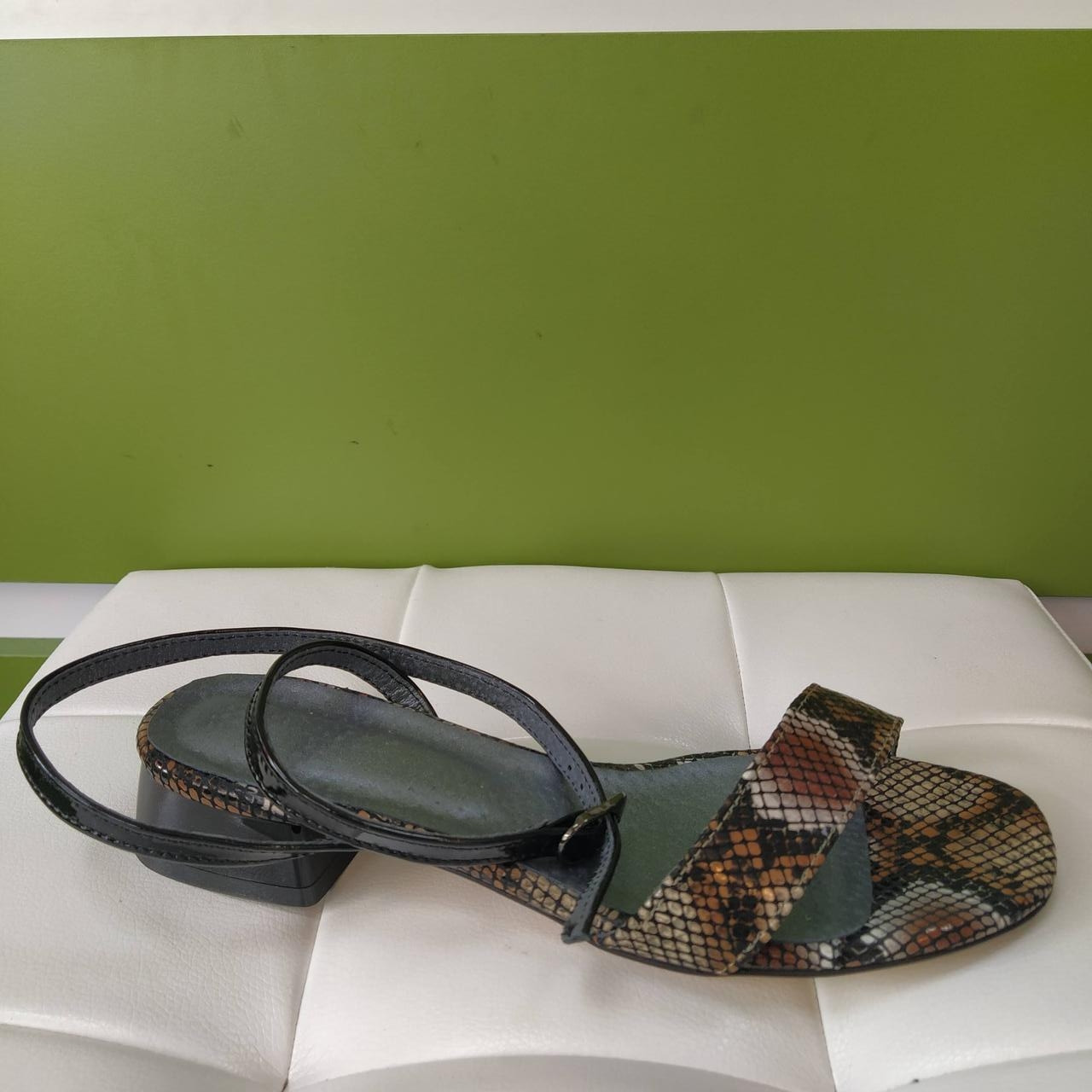 STTOPA Розміри 36-44. Босоніжки великих розмірів шкіряні. 292-3644