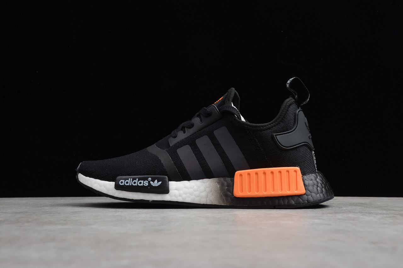 Кросівки жіночі Adidas NMD R1 / ADM-3261