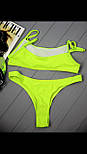 Жіночий роздільний яскравий жовто-салатовий купальник: топ на бретельках і трусики з високою посадкою, фото 2