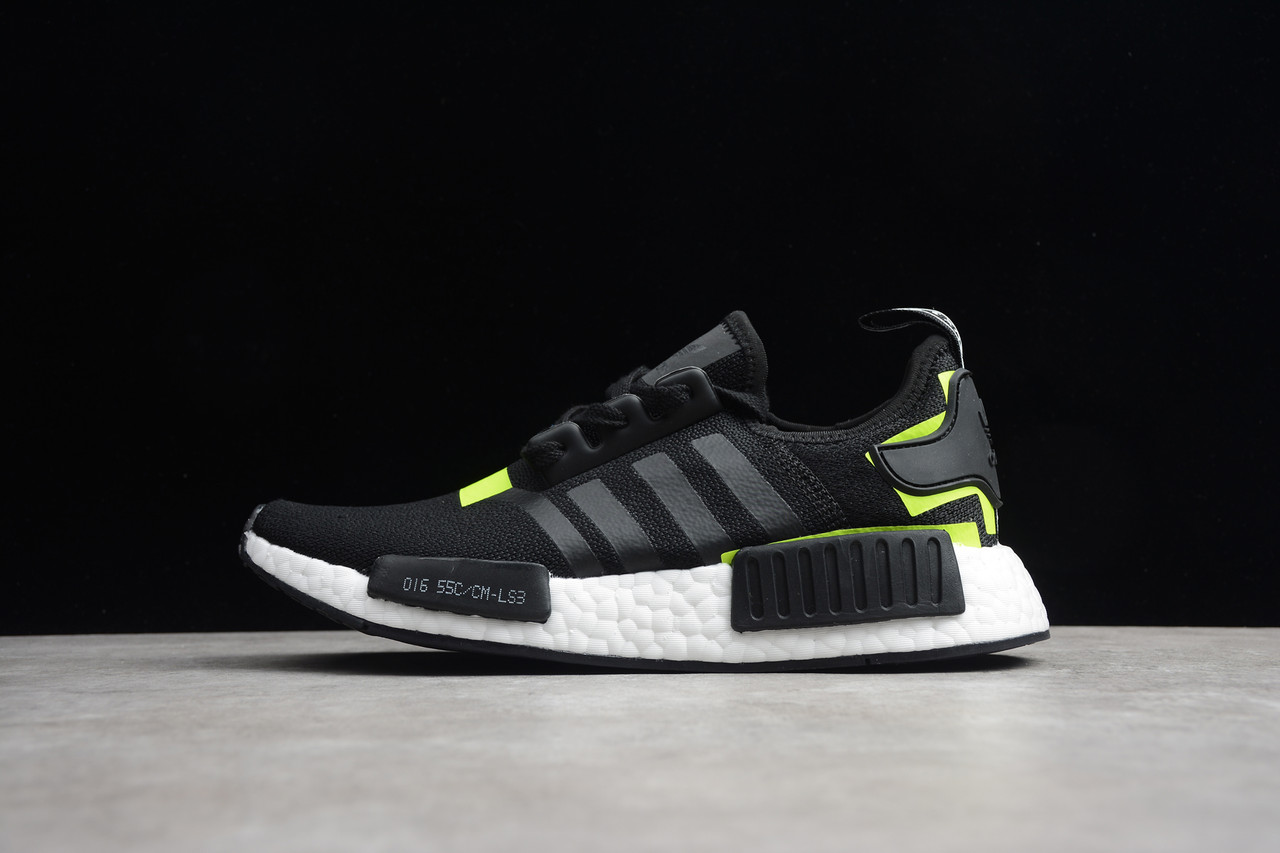 Кросівки жіночі Adidas NMD R1 / ADM-3243