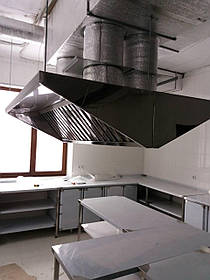 Витяжний зонт із сталі.