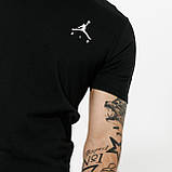 Футболка спортивна чоловіча Nike Jordan Jumpman Air Embroidered Tee чорна, фото 2