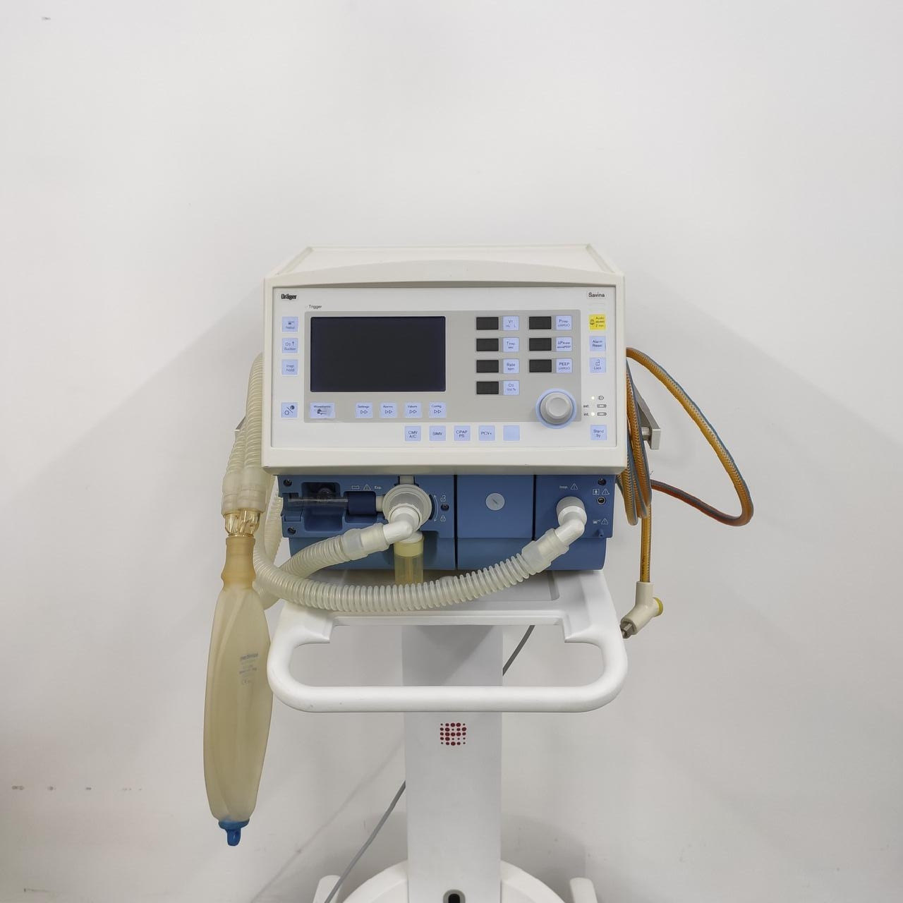Б/в ІВЛ з турбіною Dräger SAVINA транспортний, з контролем за тиском і об'ємом, для дітей і дорослих