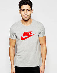 Чоловіча футболка Nike спортивна