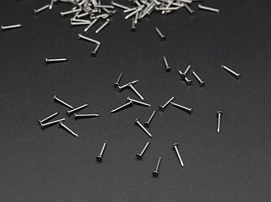 Кріплення для скриньок. Пласка голівка. Колір "срібло".Тонкі. 1х10мм