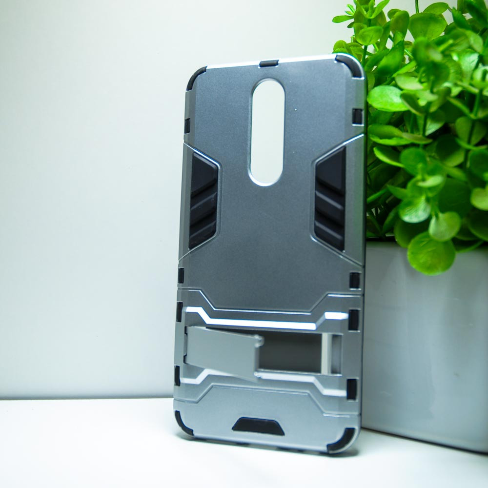 Противоударный чехол Xiaomi Redmi 8 Серебряный (silver)