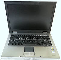 Ноутбук Toshiba Tecra A8 PTA83E-02C02KDU 15.6" 3 x USB 2.0, VGA, LAN, RJ-11, COM, Card Reader Б/У На запчастини