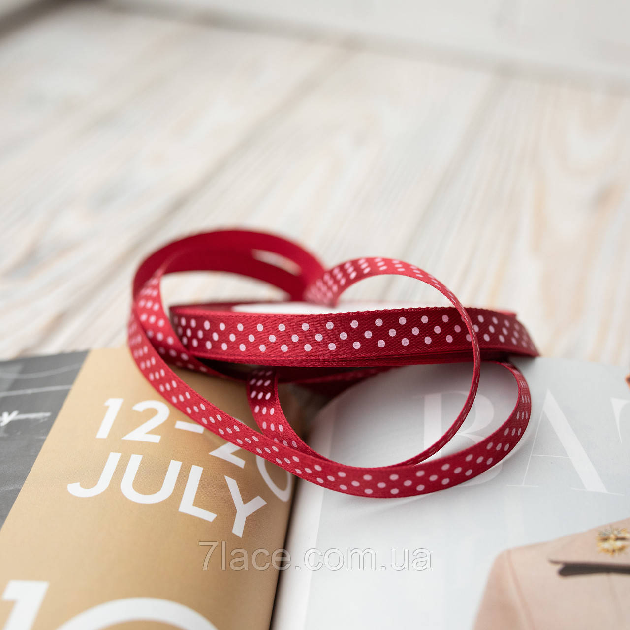 Стрічка атласна в горошок/колір бордовий/ширина 1,0 см/бобіна 23 м, фото 1