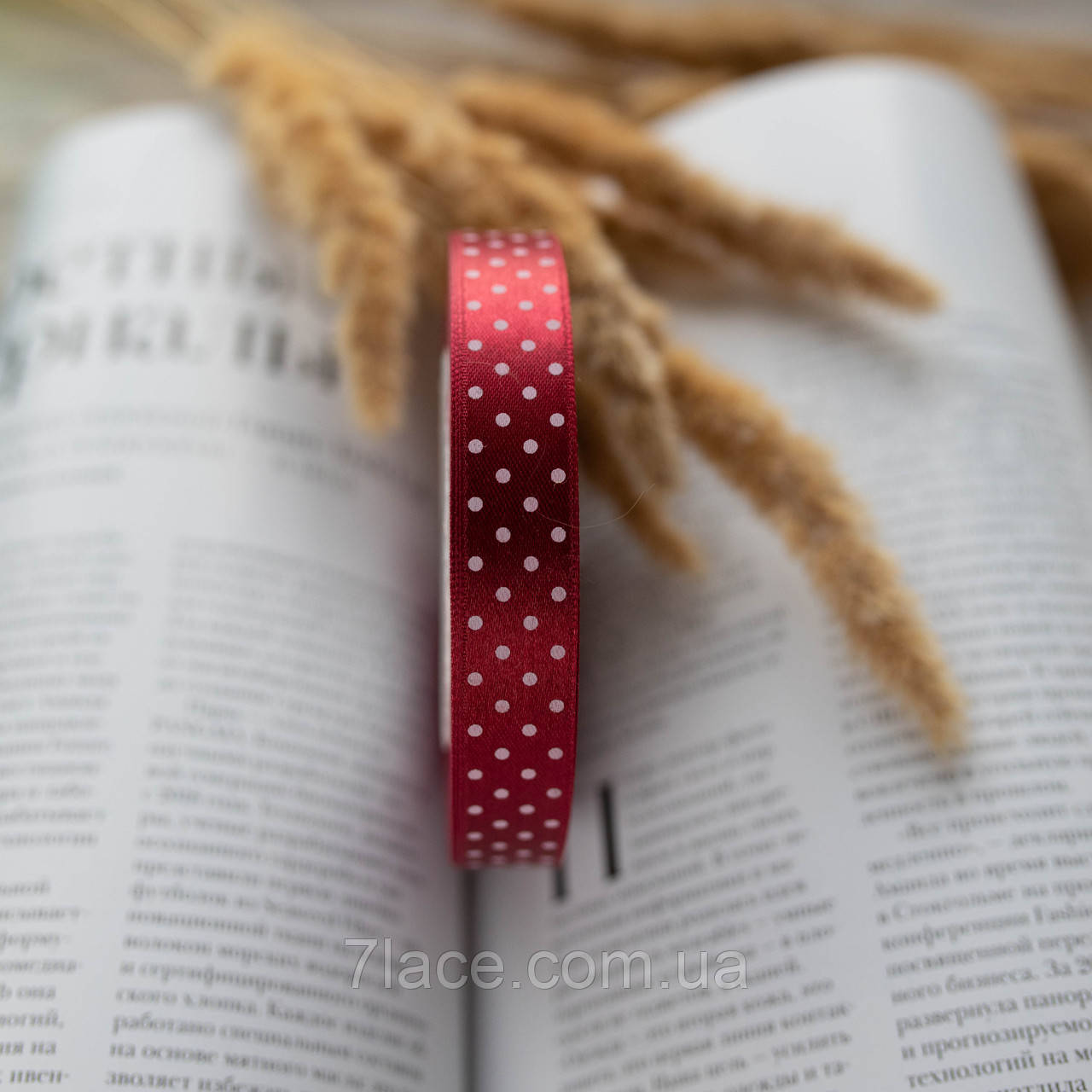 Стрічка атласна в горошок/колір бордовий/ширина 1,5 см/бобіна 23 м, фото 1