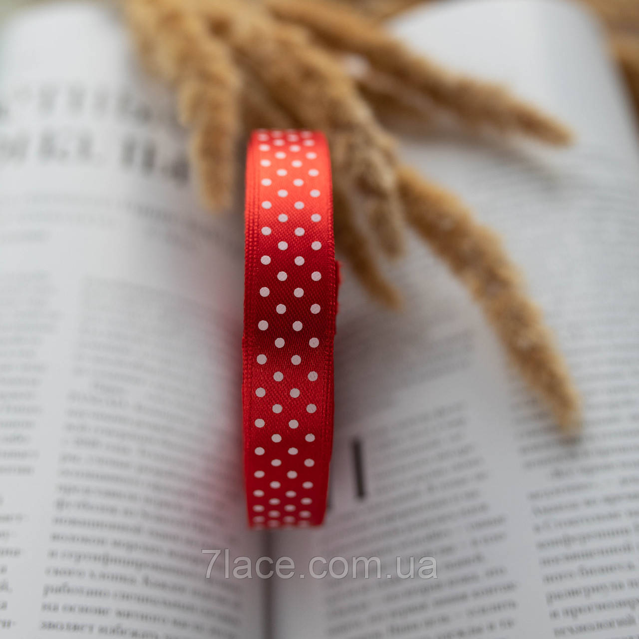 Стрічка атласна в горошок/колір червоний/ширина 1,5 см/бобіна 23 м, фото 1