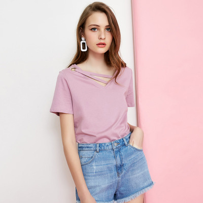 Футболка жіноча літнє бавовняна з декоративним вирізом (рожева), фото 1