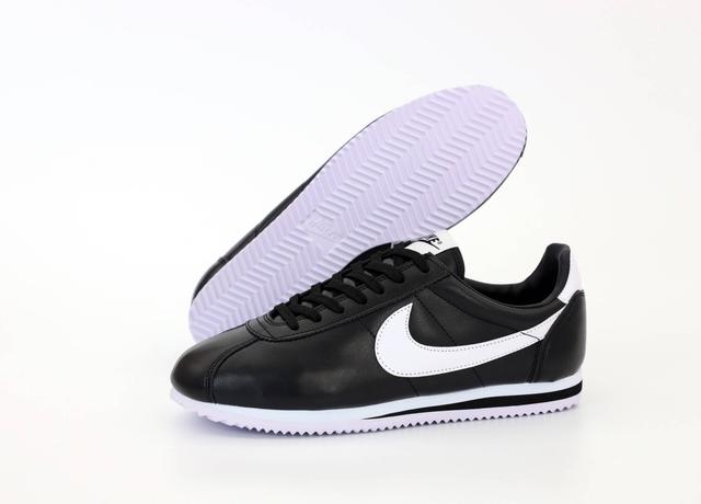 Nike Cortez Black Leather кросівки фото