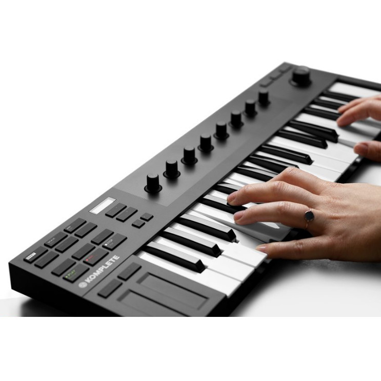 MIDI-клавиатура Native Instruments Komplete Kontrol M32 - фото 4 - id-p1185741699
