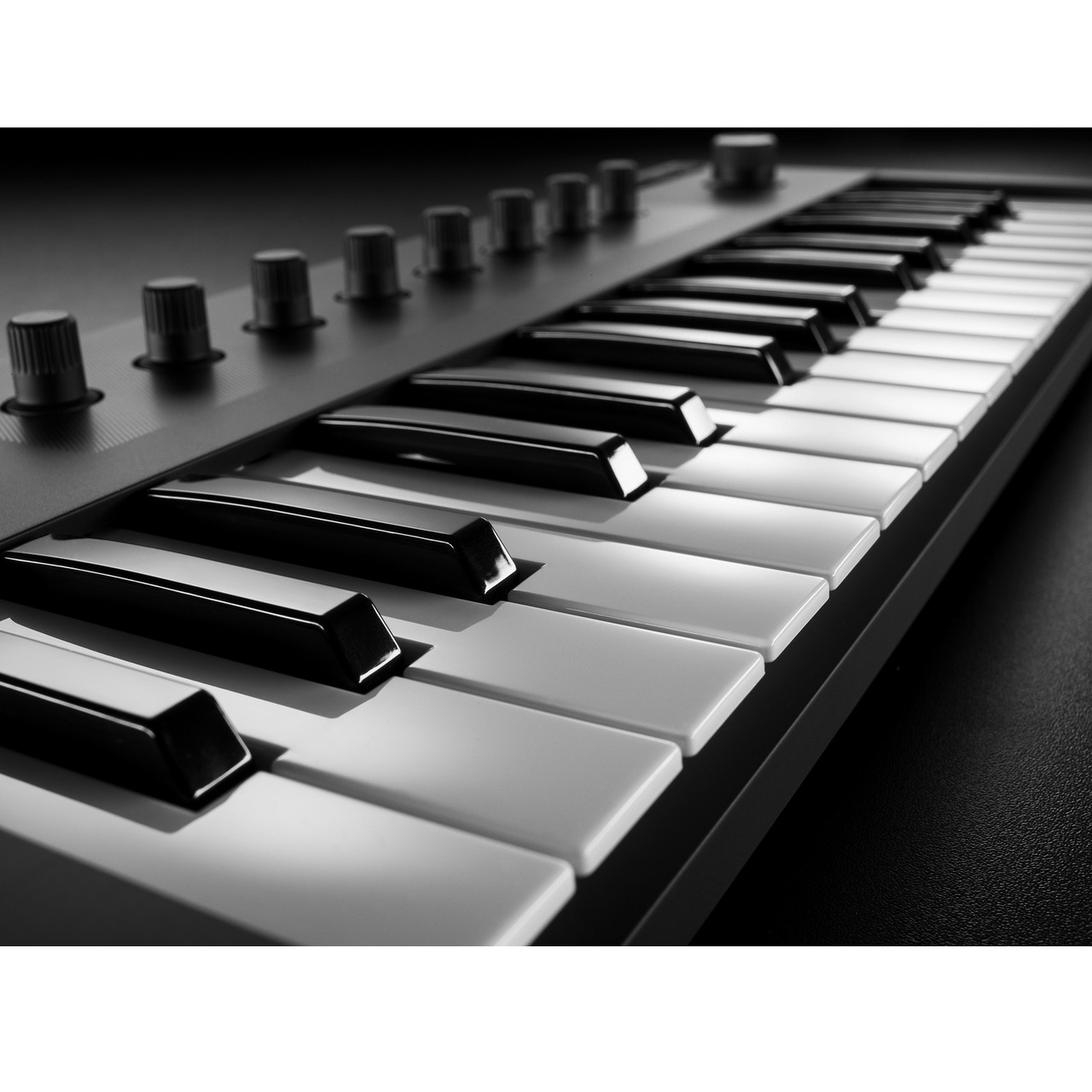 MIDI-клавиатура Native Instruments Komplete Kontrol M32 - фото 10 - id-p1185741699