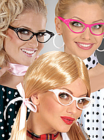 Розовые очки 1950-х годов в винтажном стиле