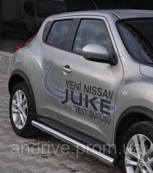 Пороги бічні (підніжки-труба) Nissan Juke 2010+ (Ø60)