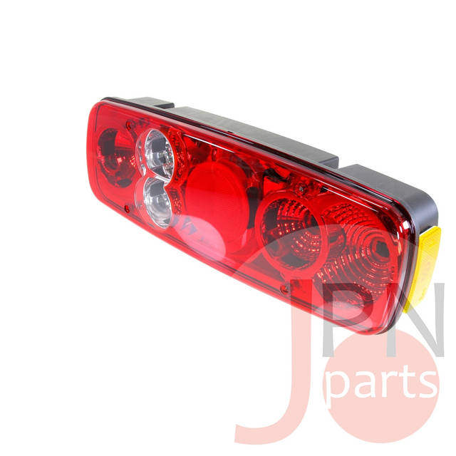 Купить Фонарь стоп габарит MITSUBISHI CANTER FUSO 839/859