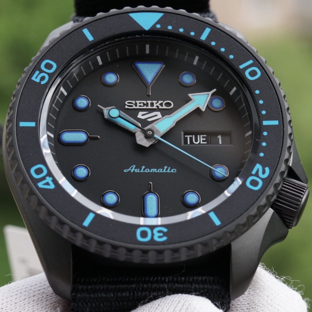Чоловічі годинники Seiko 5 Street SRPD81 Automatic